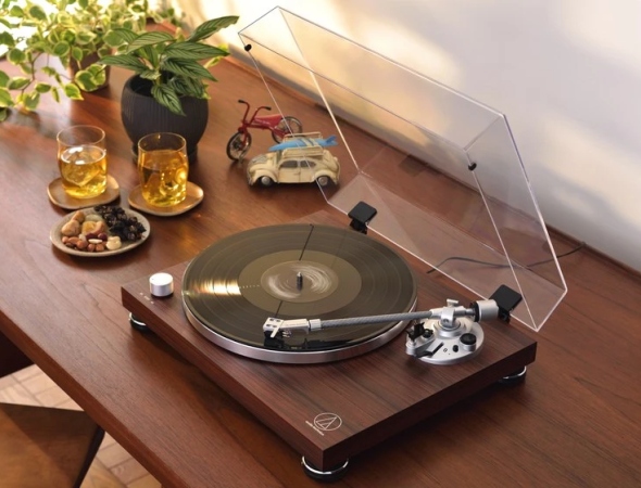 Шлях у світ вінілу: як вибрати програвач і не помилитися